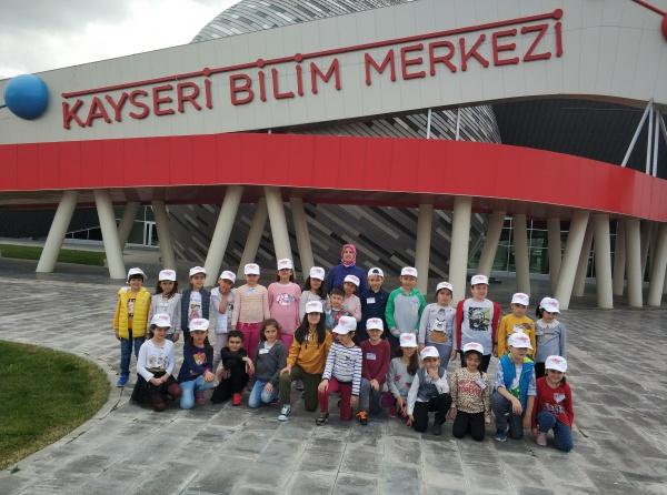 2 a sinifimiz kayseri bilim merkezi nde kemal aydogan ilkokulu